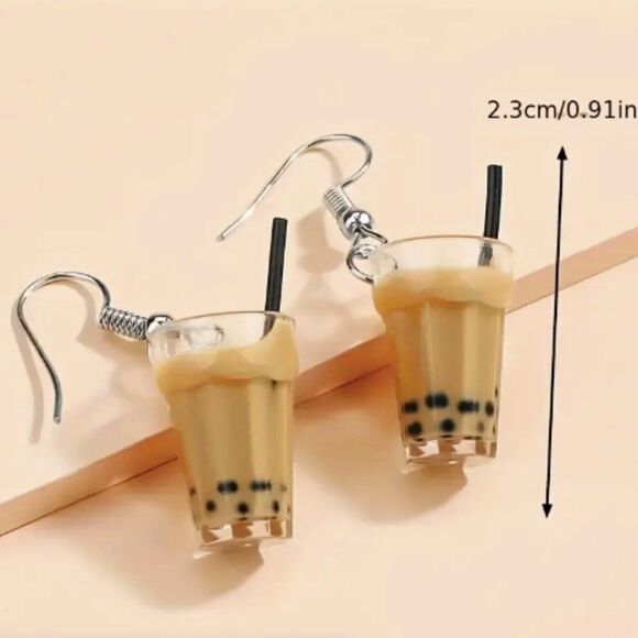 🔅🆕🔅✨Adorable Bubble Tea Design Dangle Earrings ♥️✨ - Picture 5 of 8
